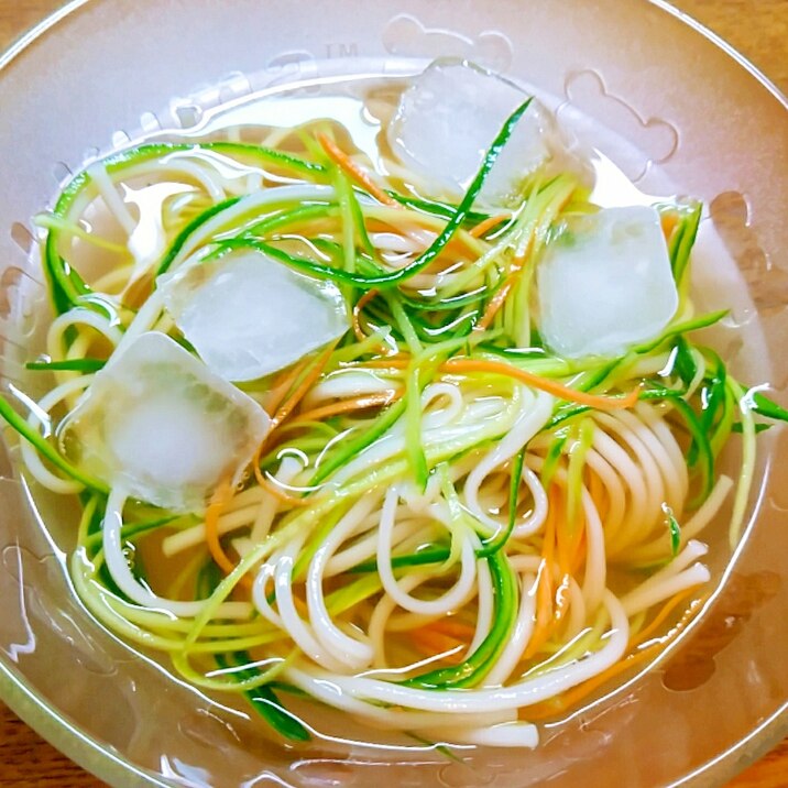 きゅうりと人参で嵩ましぶっかけ素麺